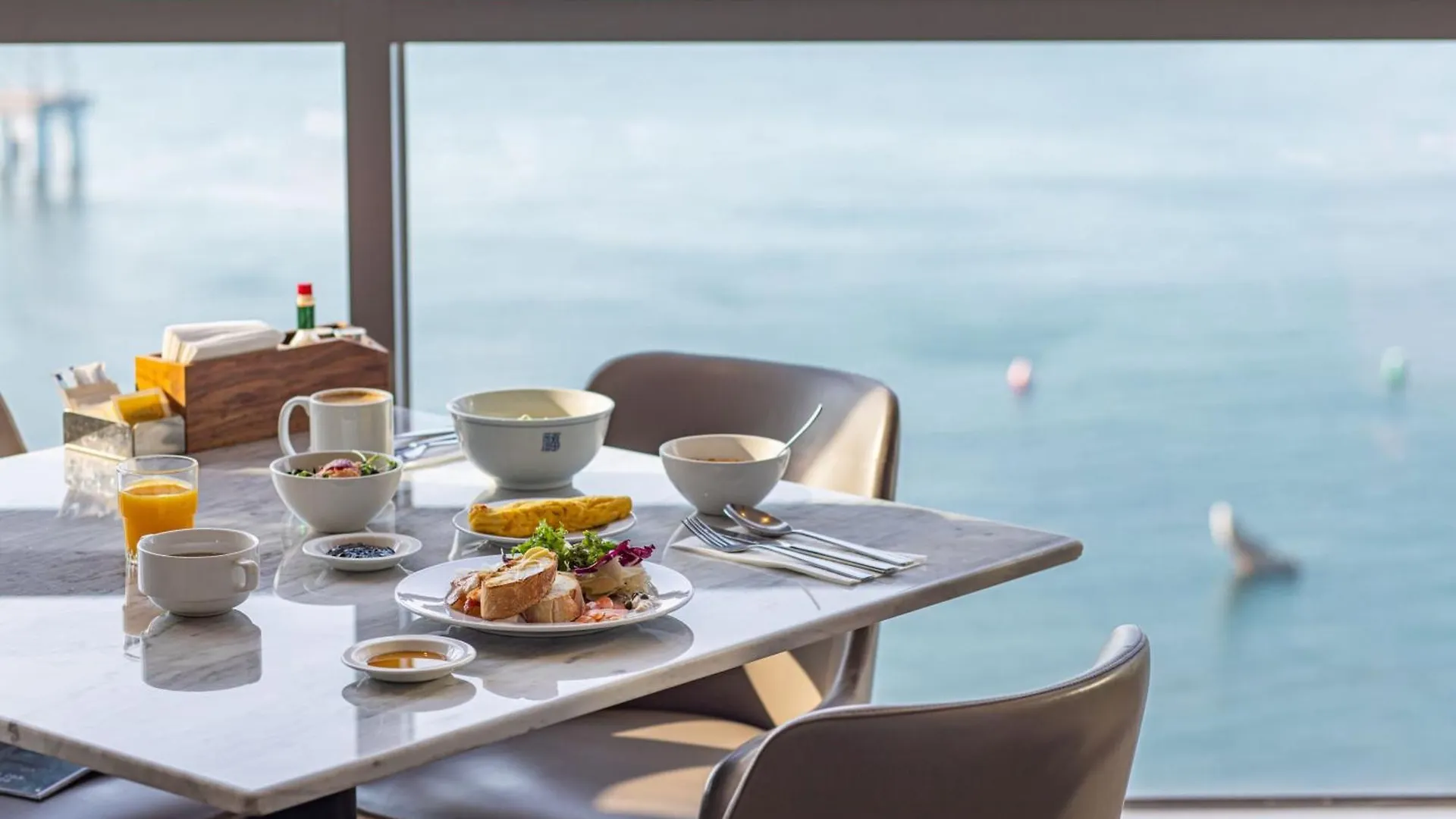 Fairfield By Marriott Busan Songdo Beach 3*,