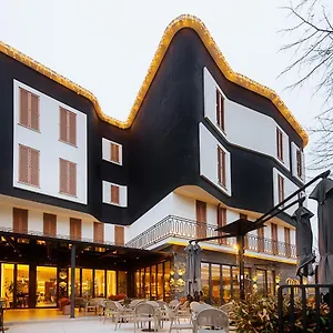 Park Plazza Albania
